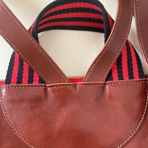 CLARE V Remi backpack. Sold out everywhere! EUC. Mahogany Rustic. Retail $535. - Picture 3 of 15